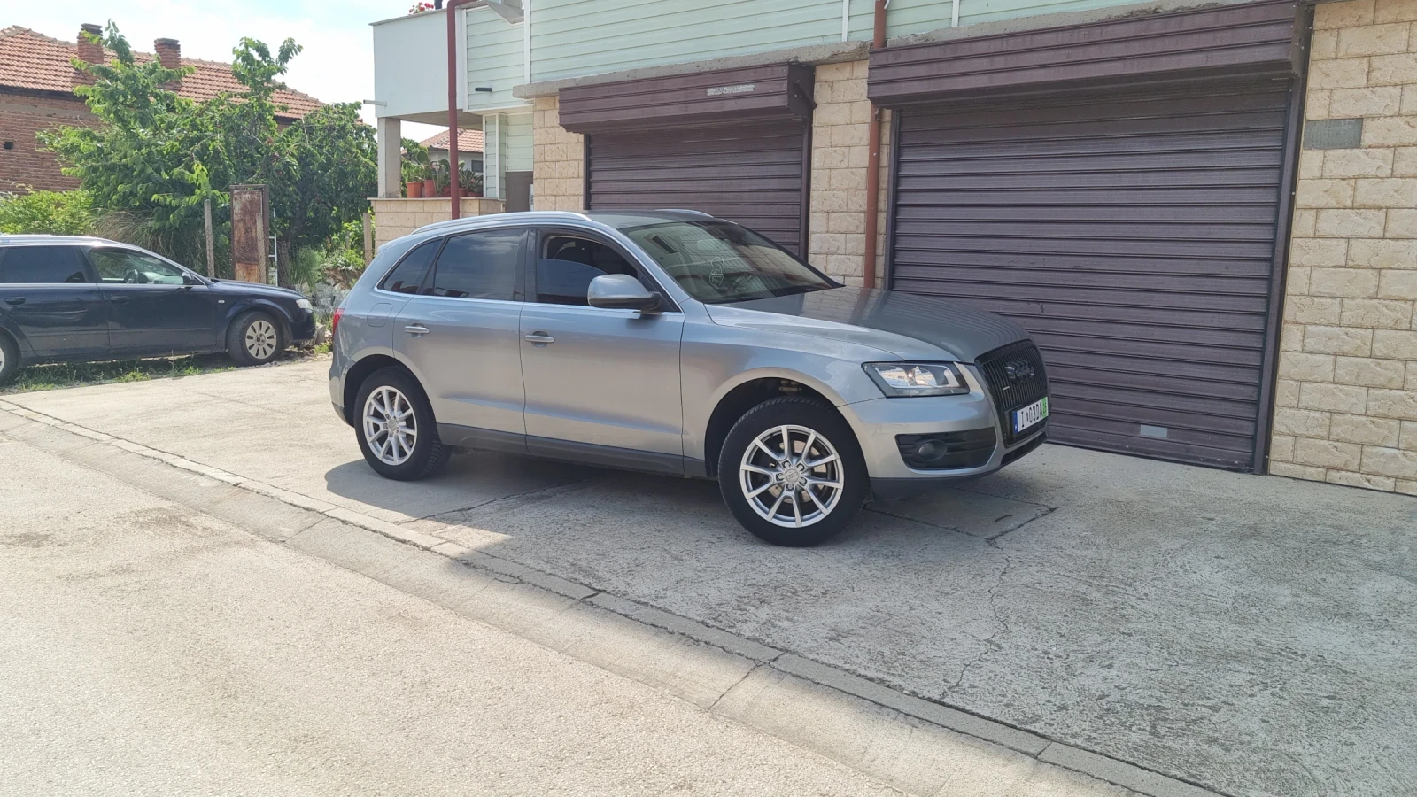 Audi Q5 2.0 d , снимка 8 - Автомобили и джипове - 54822718