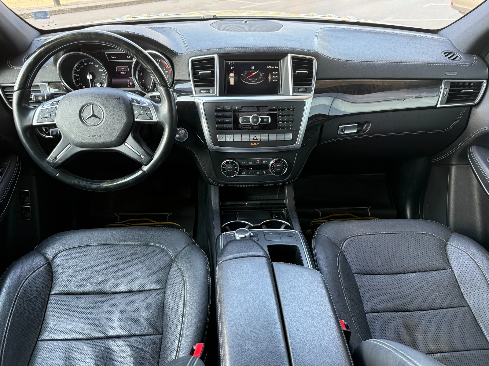 Mercedes-Benz GL 450 6 МЕСЕЦА ГАРАНЦИЯ/367к.с. 7 Местен/Монитори, снимка 9 - Автомобили и джипове - 55660873