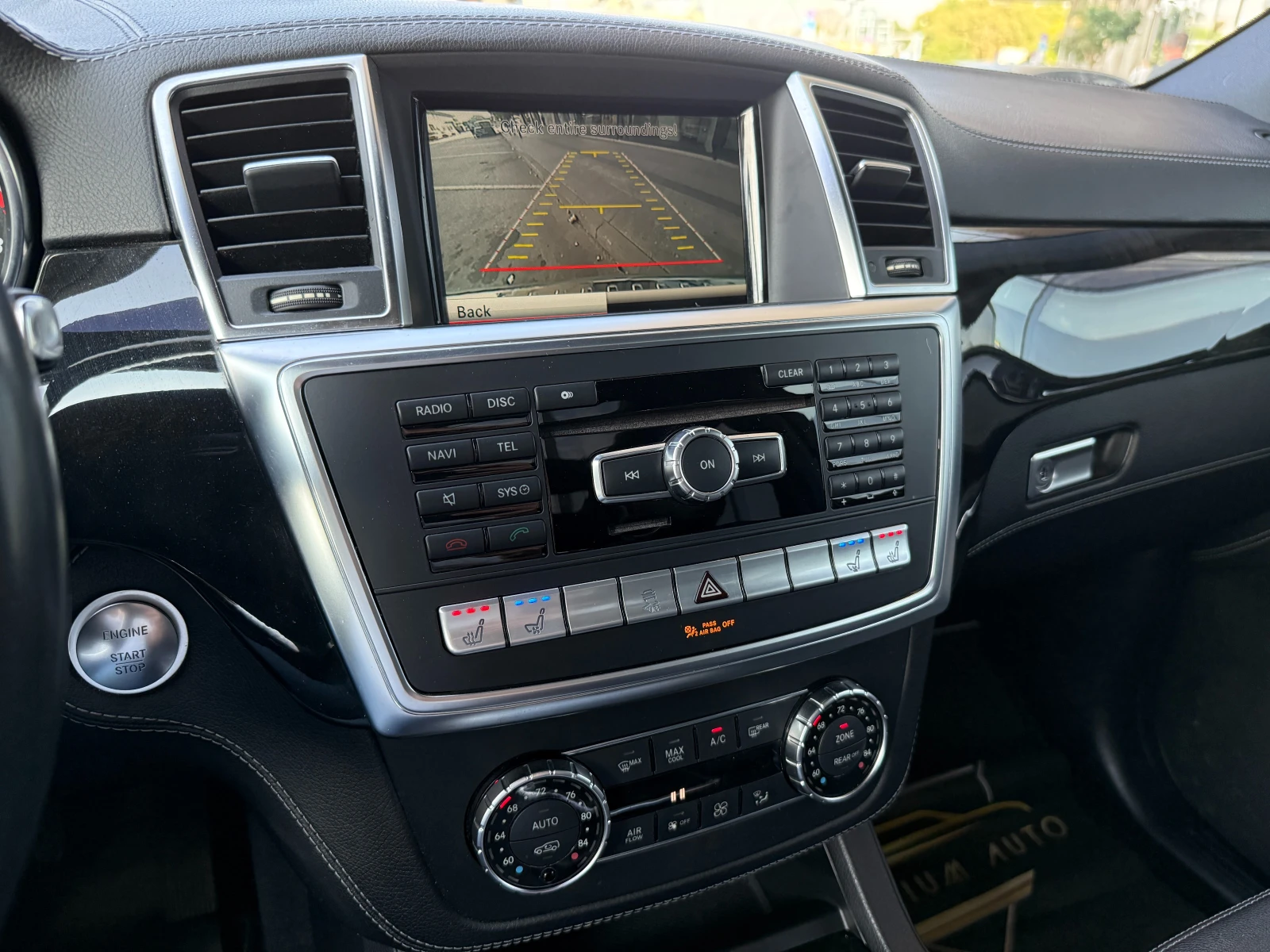 Mercedes-Benz GL 450 6 МЕСЕЦА ГАРАНЦИЯ/367к.с. 7 Местен/Монитори, снимка 13 - Автомобили и джипове - 55660873