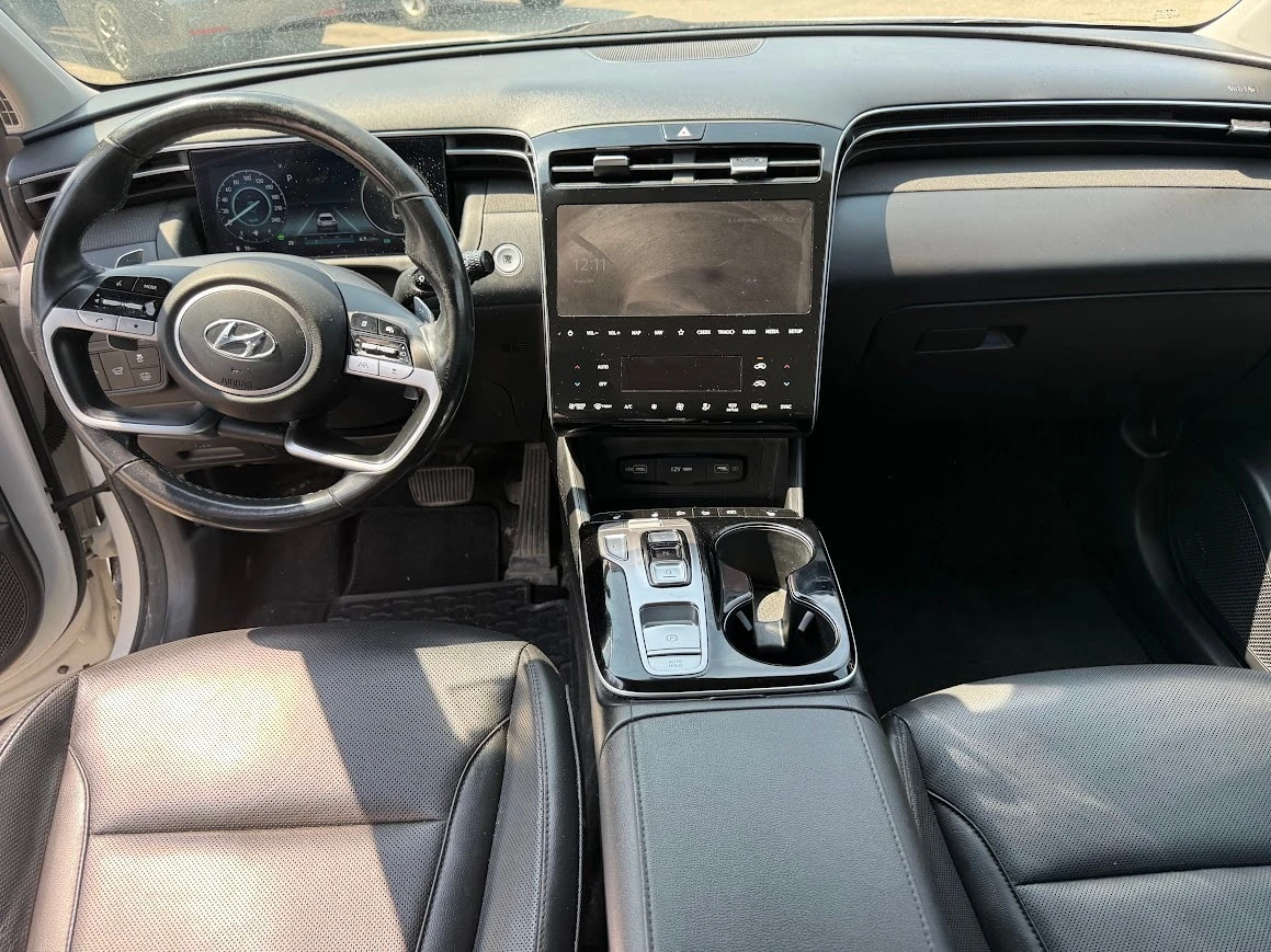 Hyundai Tucson  LUXURY / CARFAX / ПОДГРЕВИ / КАМЕРА / АВТОКРЕДИТ , снимка 9 - Автомобили и джипове - 55980657