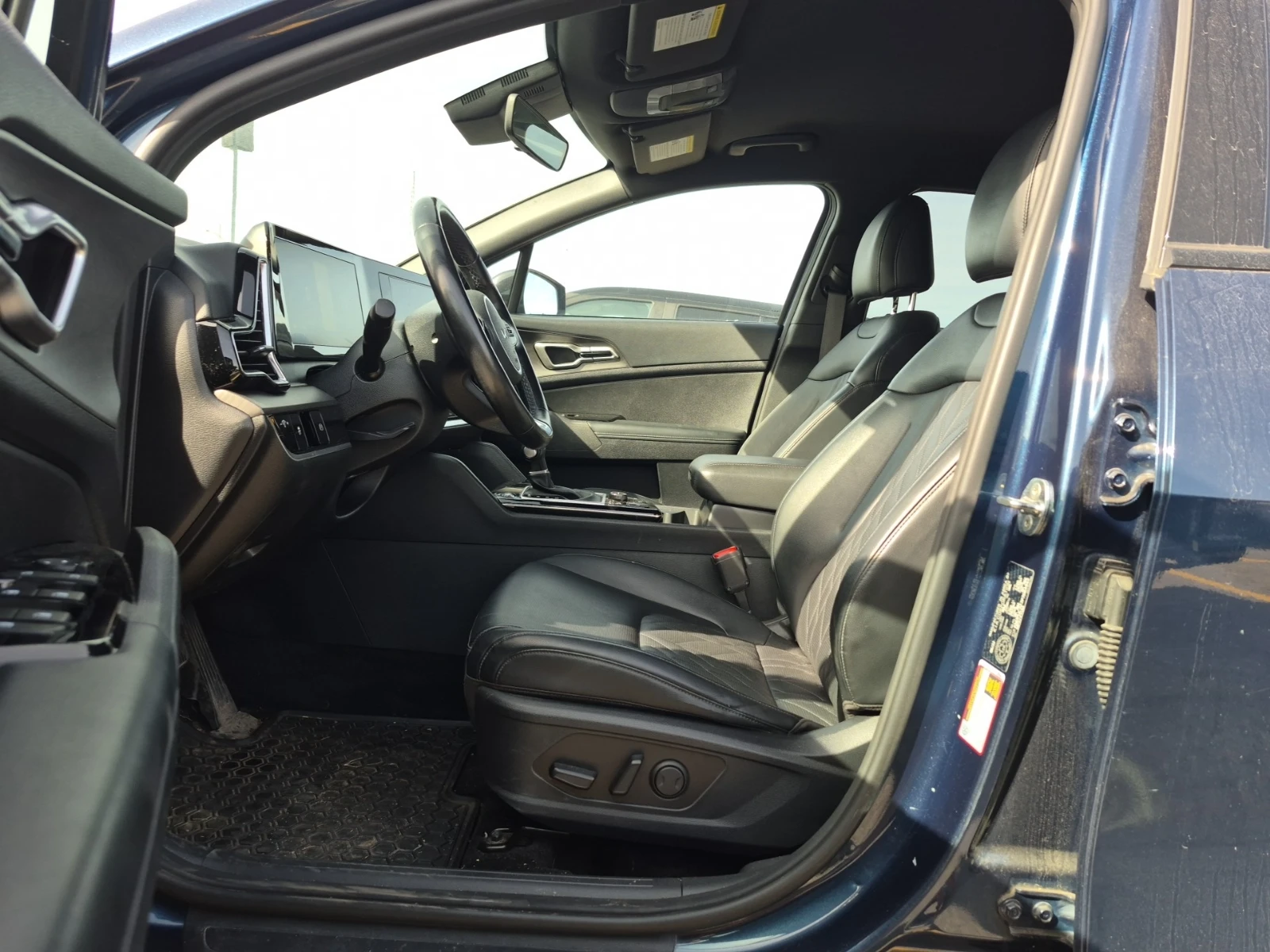 Kia Sportage X-LINE, снимка 7 - Автомобили и джипове - 56227945