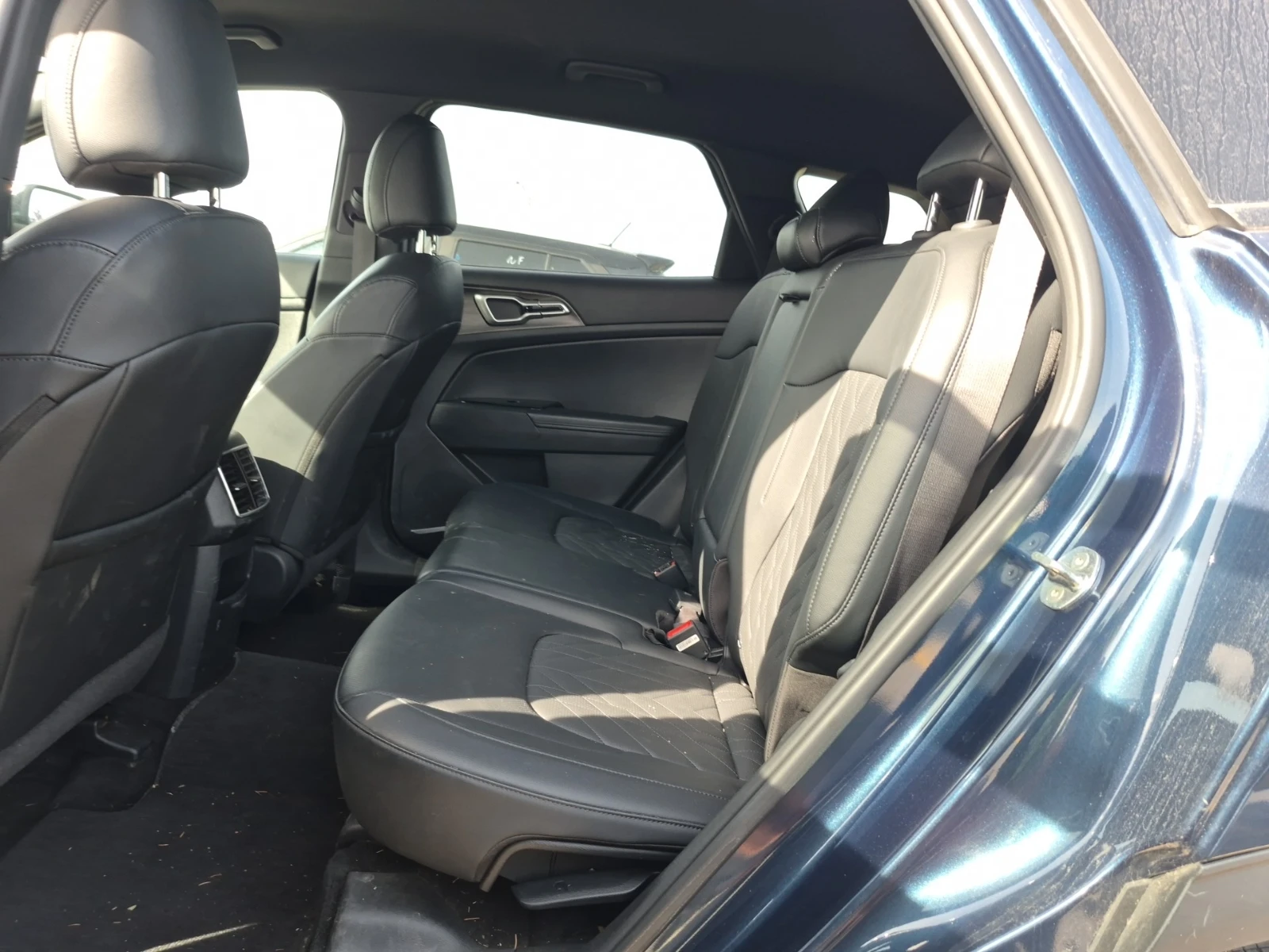 Kia Sportage X-LINE, снимка 8 - Автомобили и джипове - 56227945