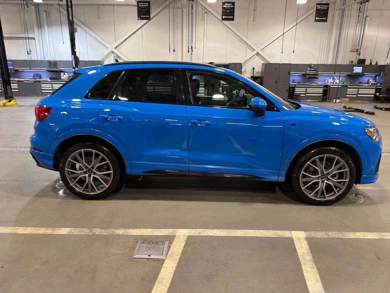 Audi Q3 * Technik * S line * CARFAX * ПОДГРЕВ * 360 * , снимка 3 - Автомобили и джипове - 56691000