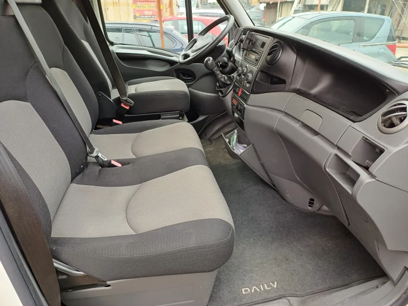 Iveco Daily 50c17 КЛИМАТИК, снимка 11 - Бусове и автобуси - 52808962
