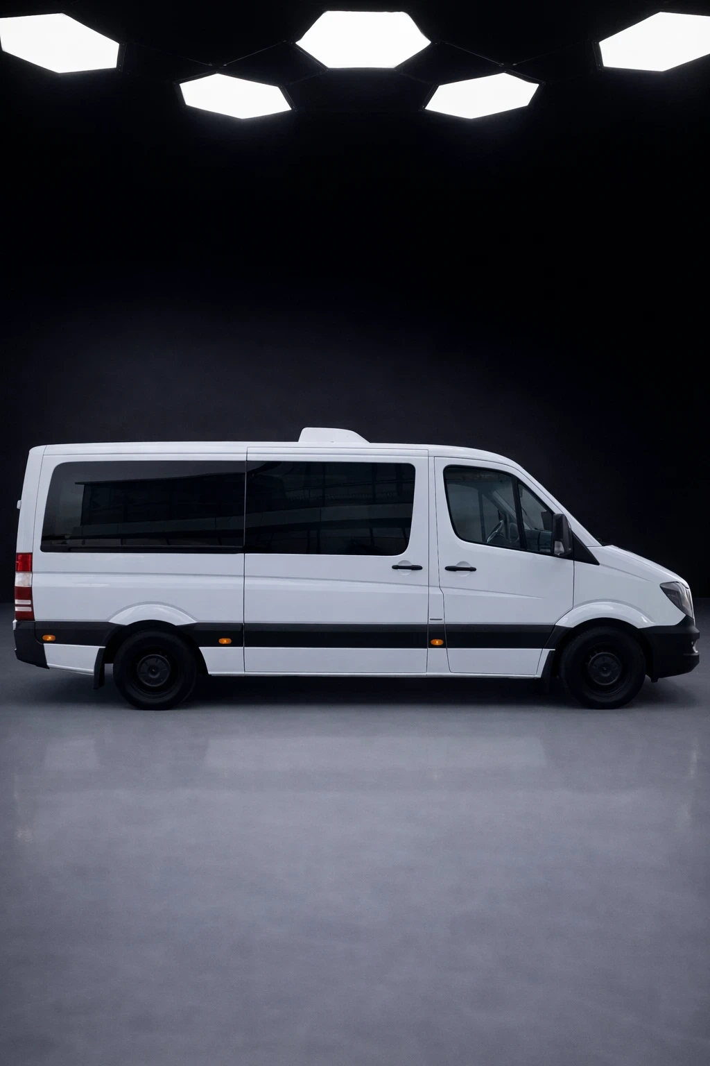 Mercedes-Benz Sprinter 316 9+ 1 - Два климатика - Adblue - 208.000 KM, снимка 3 - Бусове и автобуси - 53737977