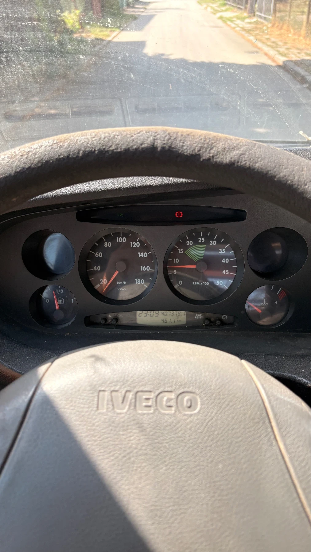 Iveco 3512 Самосвал, снимка 8 - Бусове и автобуси - 56086609