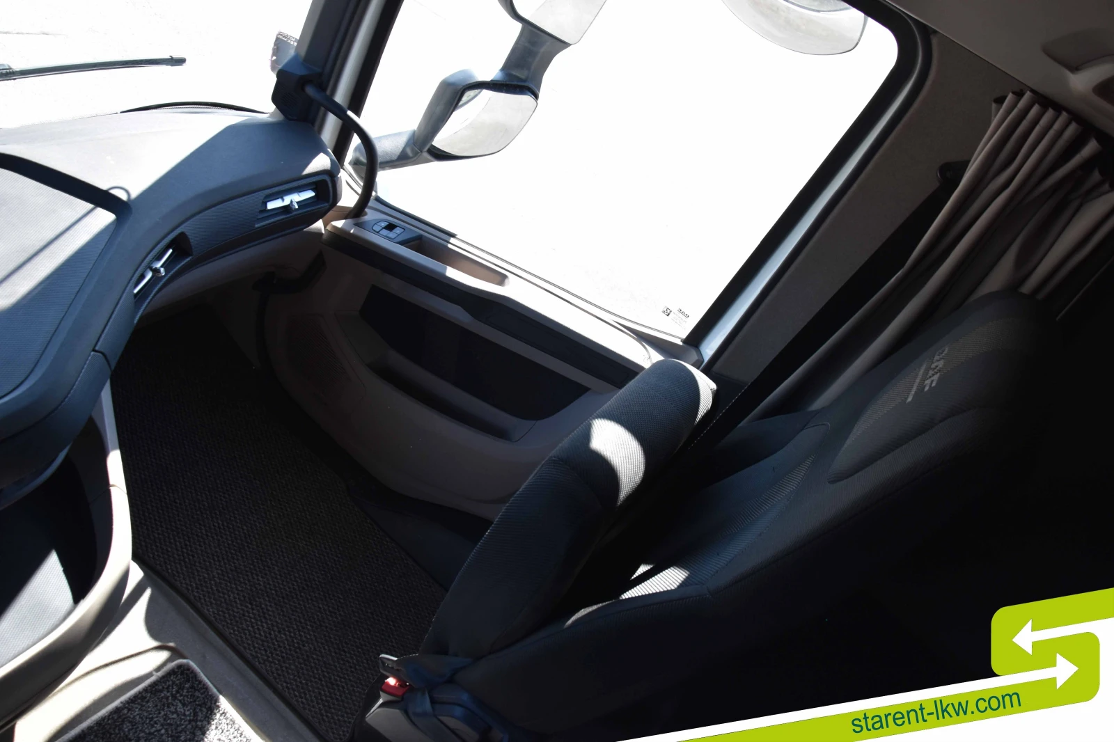 Daf XG SZM26070, снимка 17 - Камиони - 54333636