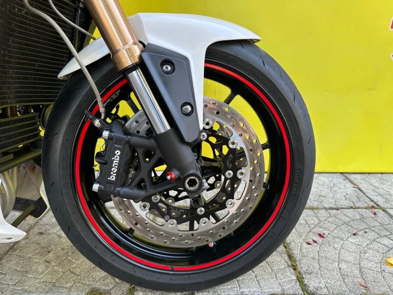 Triumph Speed Triple 1050-LIZING, снимка 11 - Мотоциклети и мототехника - 50708019