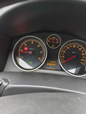 Opel Astra, снимка 2