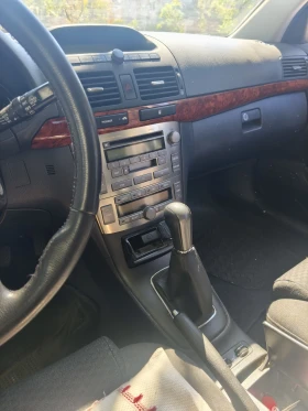 Toyota Avensis 1.8  | Mobile.bg    12
