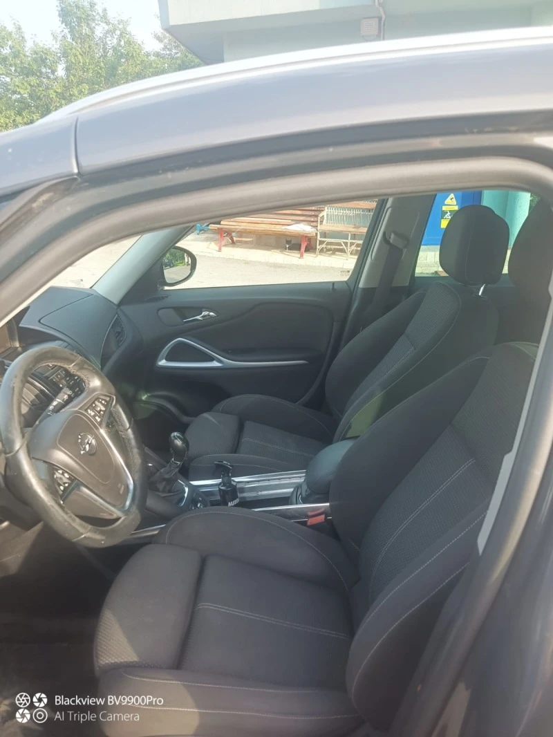 Opel Zafira, снимка 12 - Автомобили и джипове - 46128798