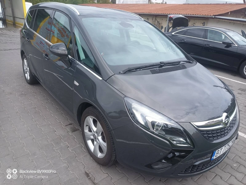 Opel Zafira, снимка 1 - Автомобили и джипове - 46128798