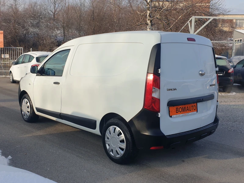 Dacia Dokker 1.5DCi* N1* 2MECTA* NAVI* KLIMA* EURO5B* , снимка 6 - Автомобили и джипове - 48440401