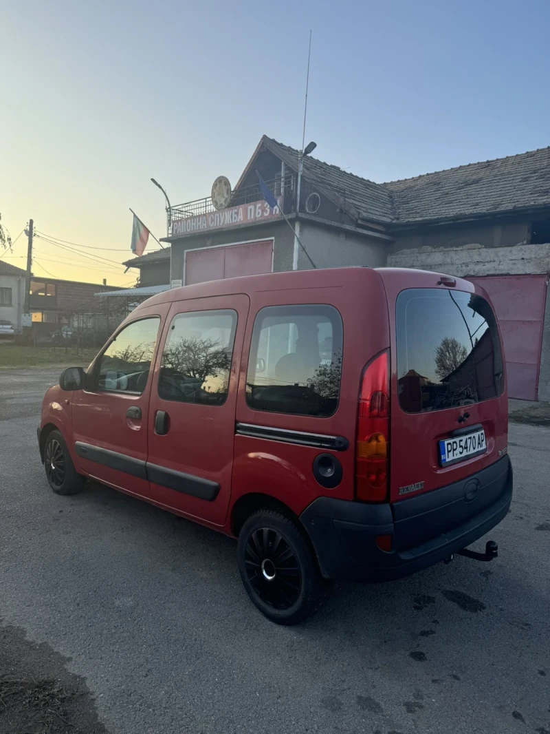 Renault Kangoo 1.5 dci, снимка 4 - Автомобили и джипове - 48899828