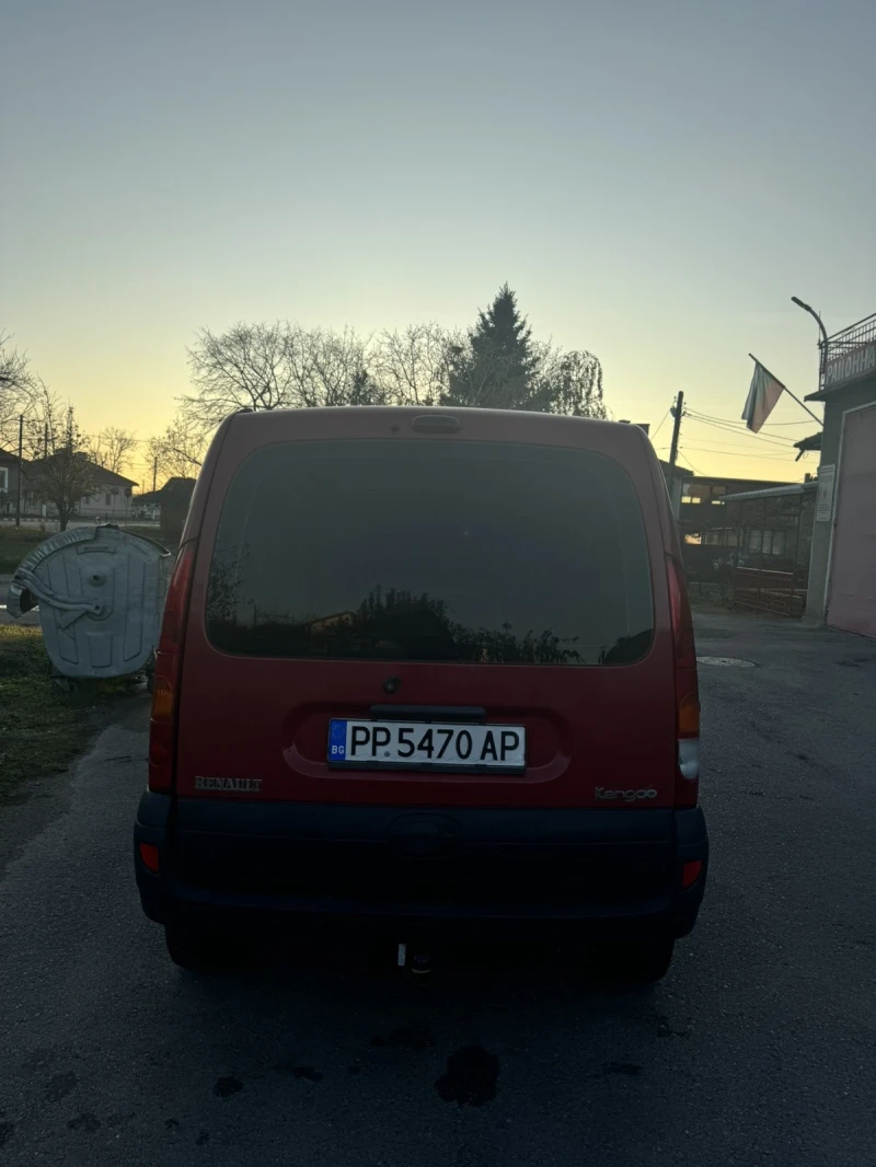 Renault Kangoo 1.5 dci, снимка 8 - Автомобили и джипове - 48899828