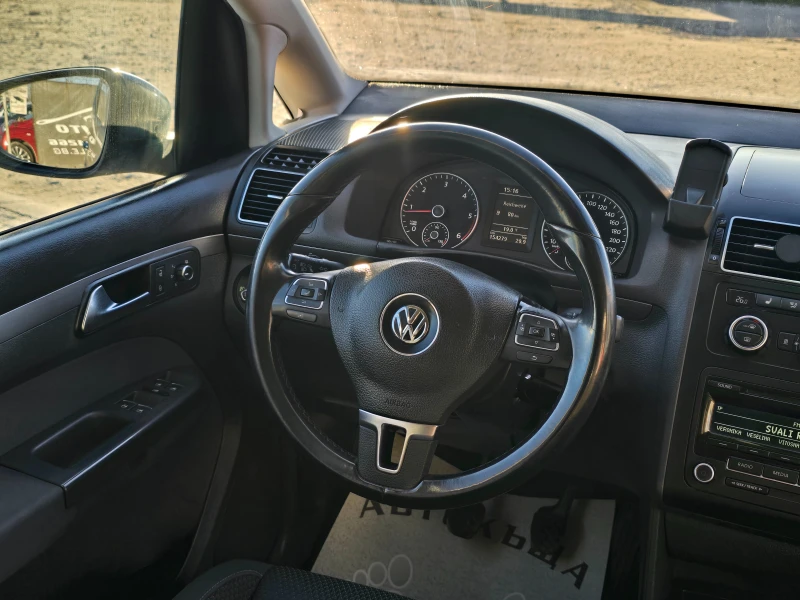 VW Touran 13г.1, 6-105к.с.7места, снимка 14 - Автомобили и джипове - 52775711