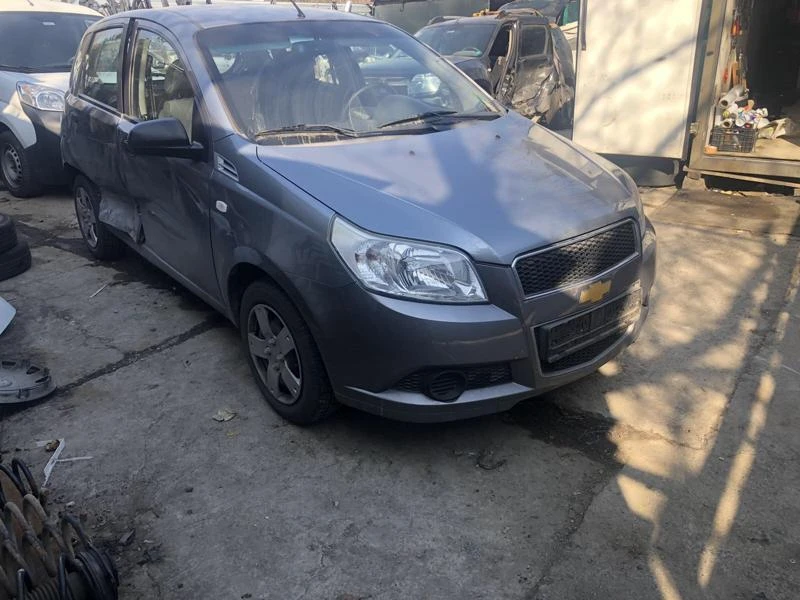 Chevrolet Aveo 1.2 на части, снимка 6 - Автомобили и джипове - 36412573