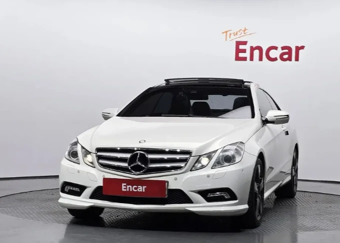 Mercedes-Benz E 350 Coupe - изображение 3