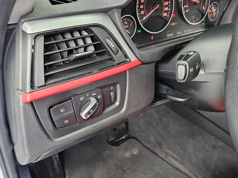 BMW 320 d, снимка 16 - Автомобили и джипове - 55143954