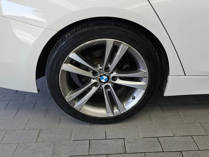 BMW 320 d, снимка 5 - Автомобили и джипове - 55143954