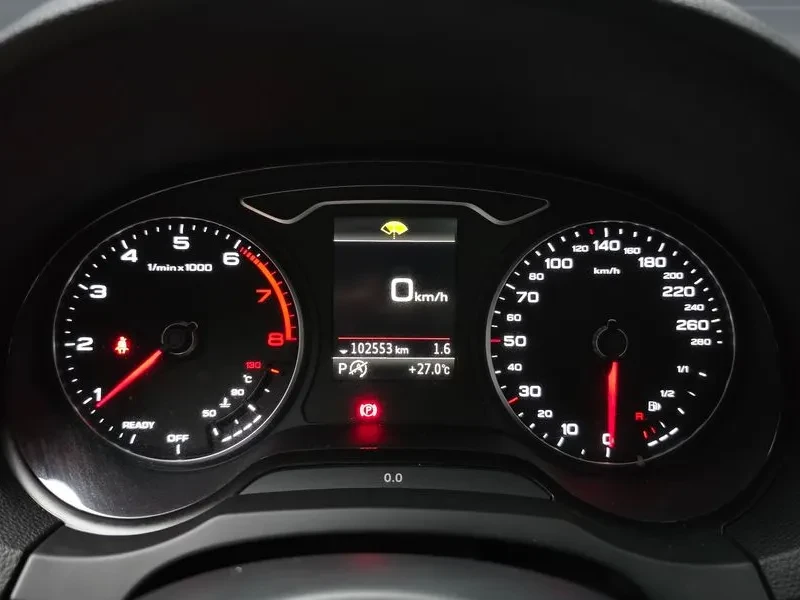 Audi A3 40 Tfsi 8V, снимка 8 - Автомобили и джипове - 56067592