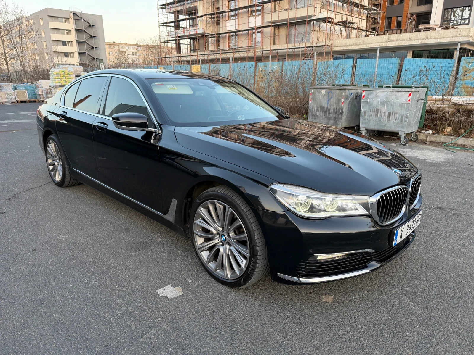 BMW 740 xDrive, снимка 1