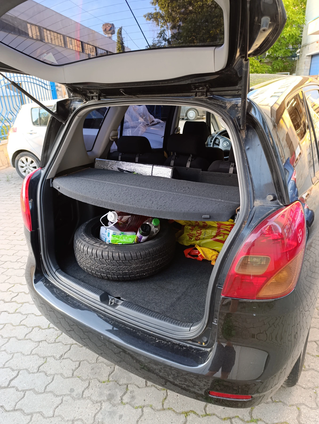 Toyota Corolla verso 1.6 VVT-I 110 . .  | Mobile.bg   14