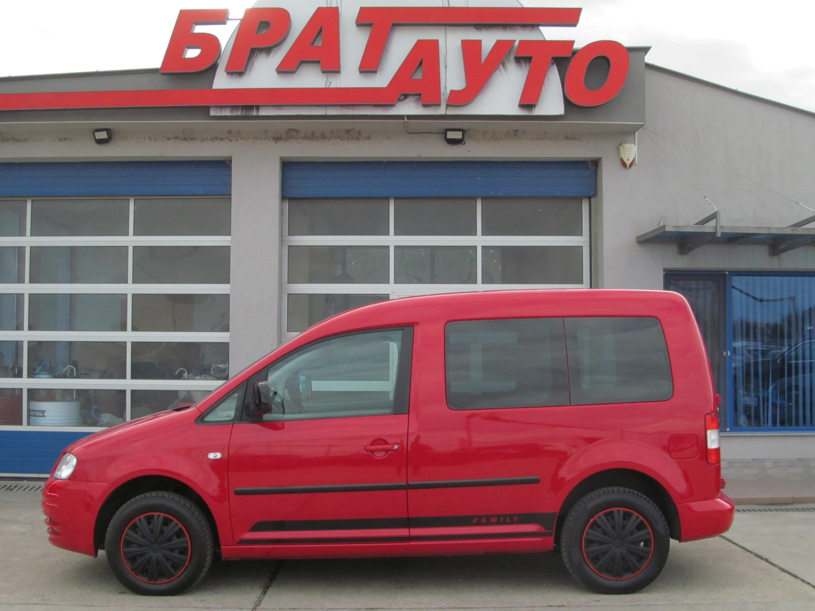 VW Caddy 1.9TDI/FAMILY EDITION - изображение 6