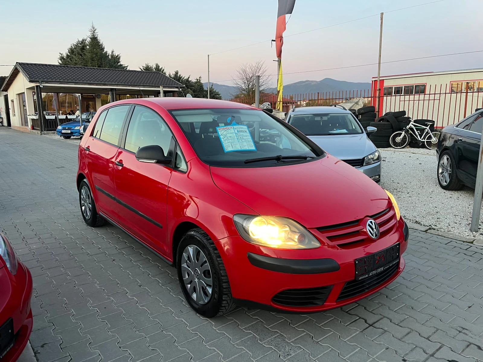 VW Golf Plus 1.9* 105* Нов внос* Клима* Топ*  - изображение 3