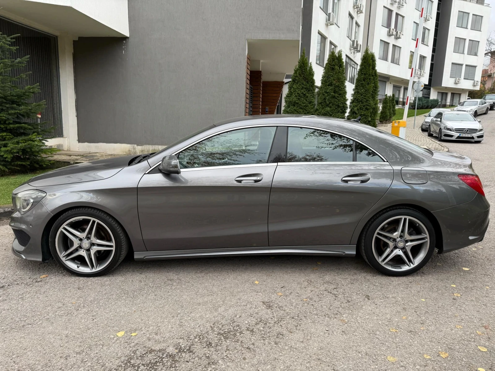 Mercedes-Benz CLA 200 d / 4MATIC / AMG OPTIC / ФЕЙС - изображение 4