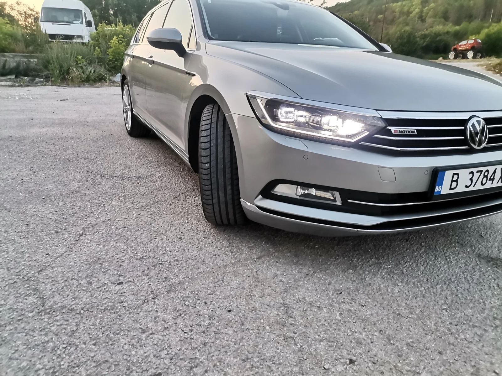VW Passat 2.0BITDI 4MOTION DIGITAL - изображение 2