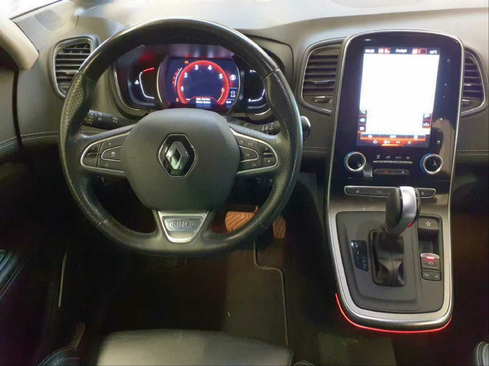 Renault Grand scenic Initiale Paris TCe 160 - изображение 9