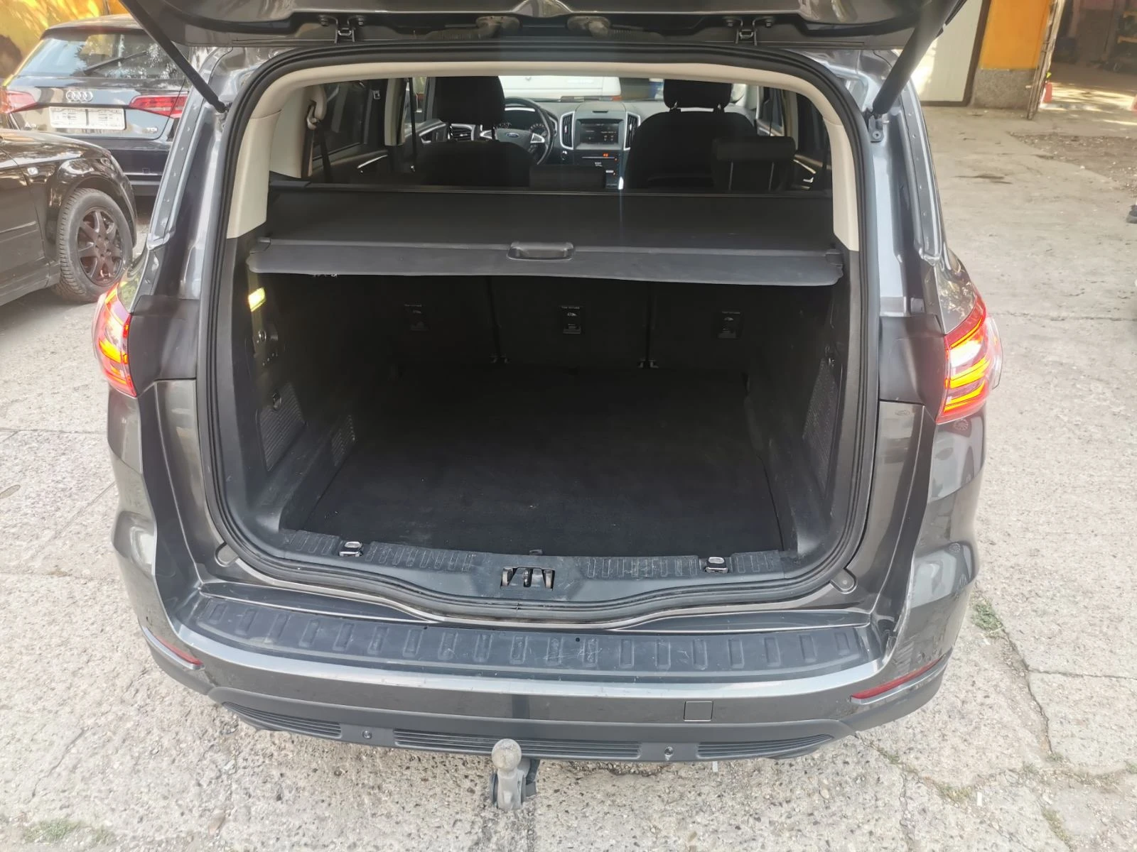 Ford S-Max 2.0TDCI - изображение 10