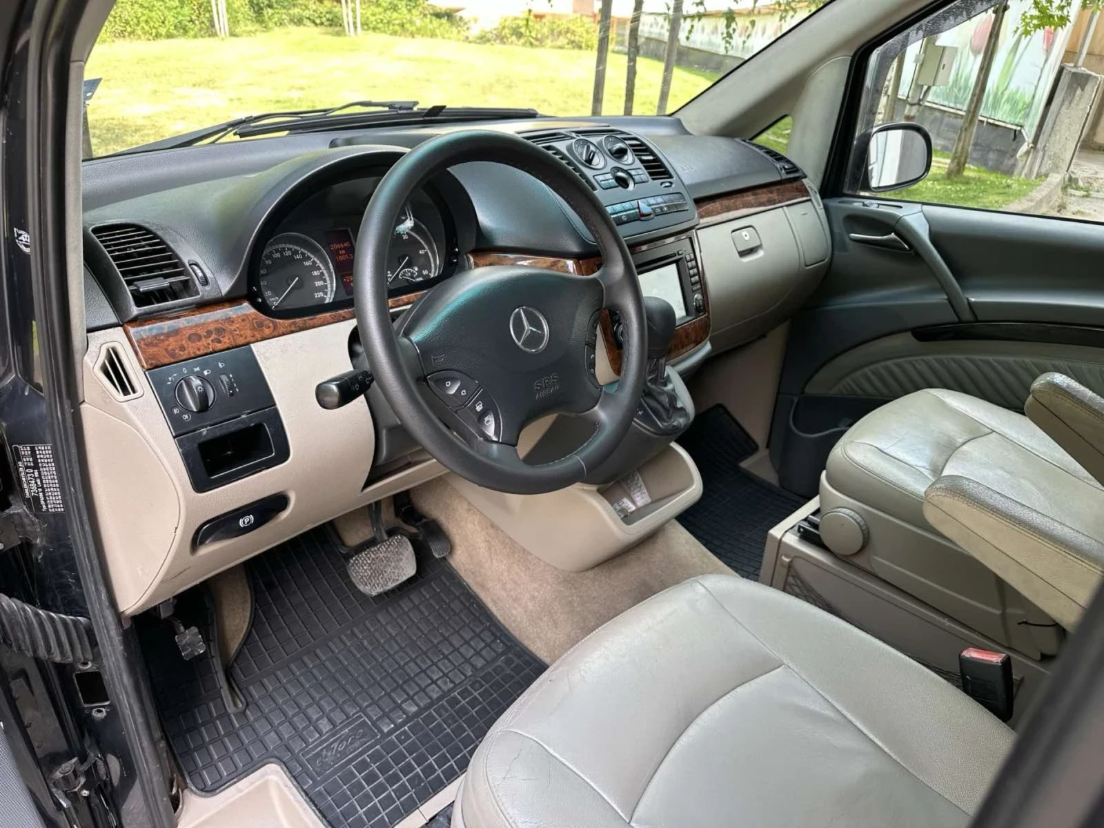 Mercedes-Benz Viano 200CDI / АВТОМАТИК  - изображение 9