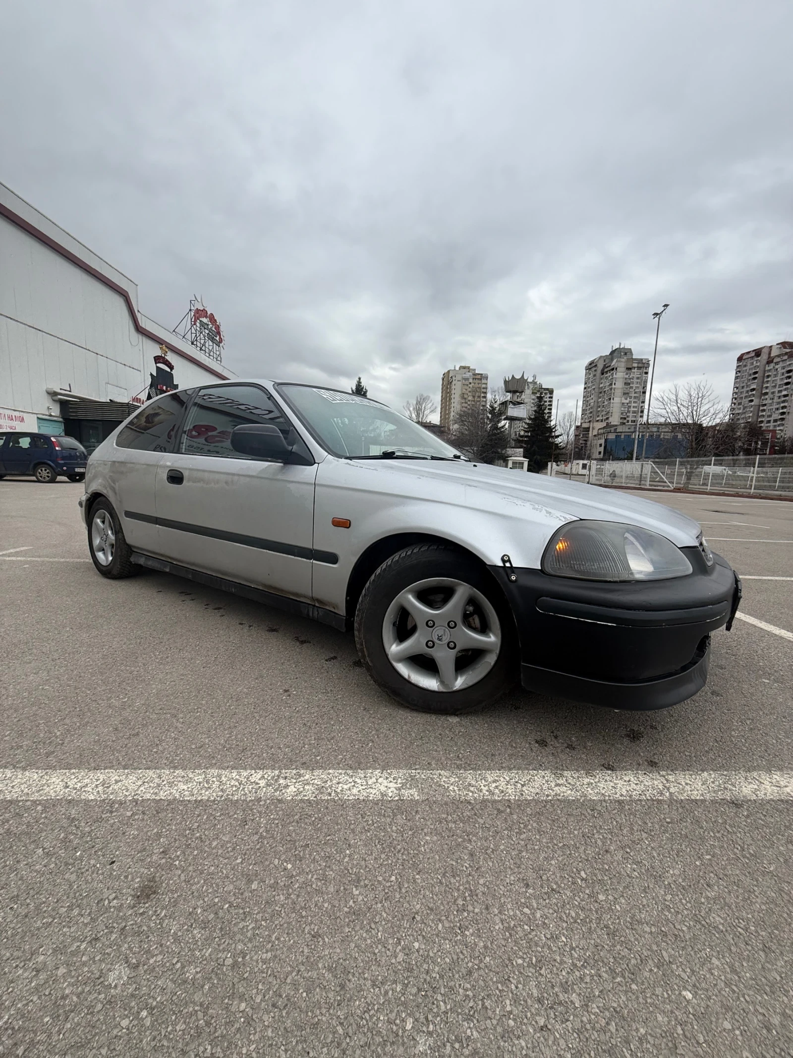 Honda Civic 1.4is, снимка 14 - Автомобили и джипове - 53471673