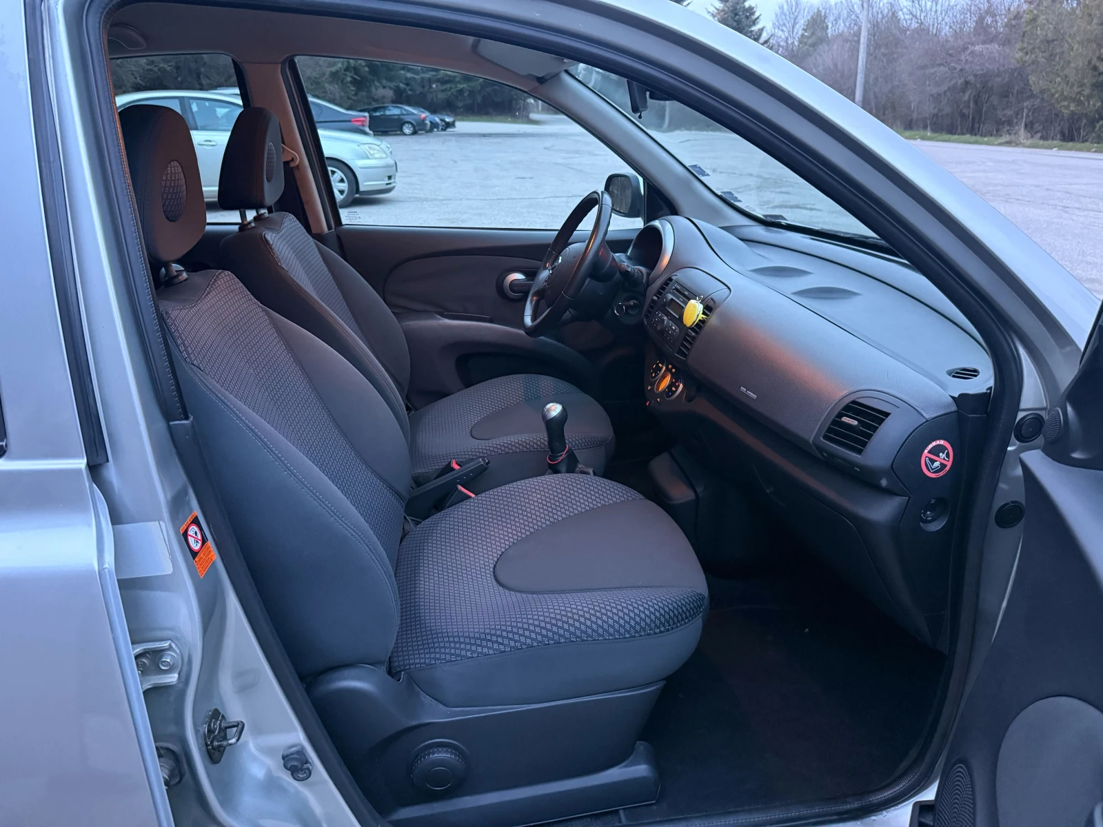 Nissan Micra 1.4, снимка 16 - Автомобили и джипове - 53714461