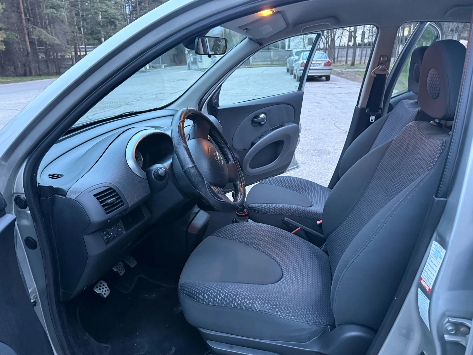 Nissan Micra 1.4, снимка 8 - Автомобили и джипове - 53714461