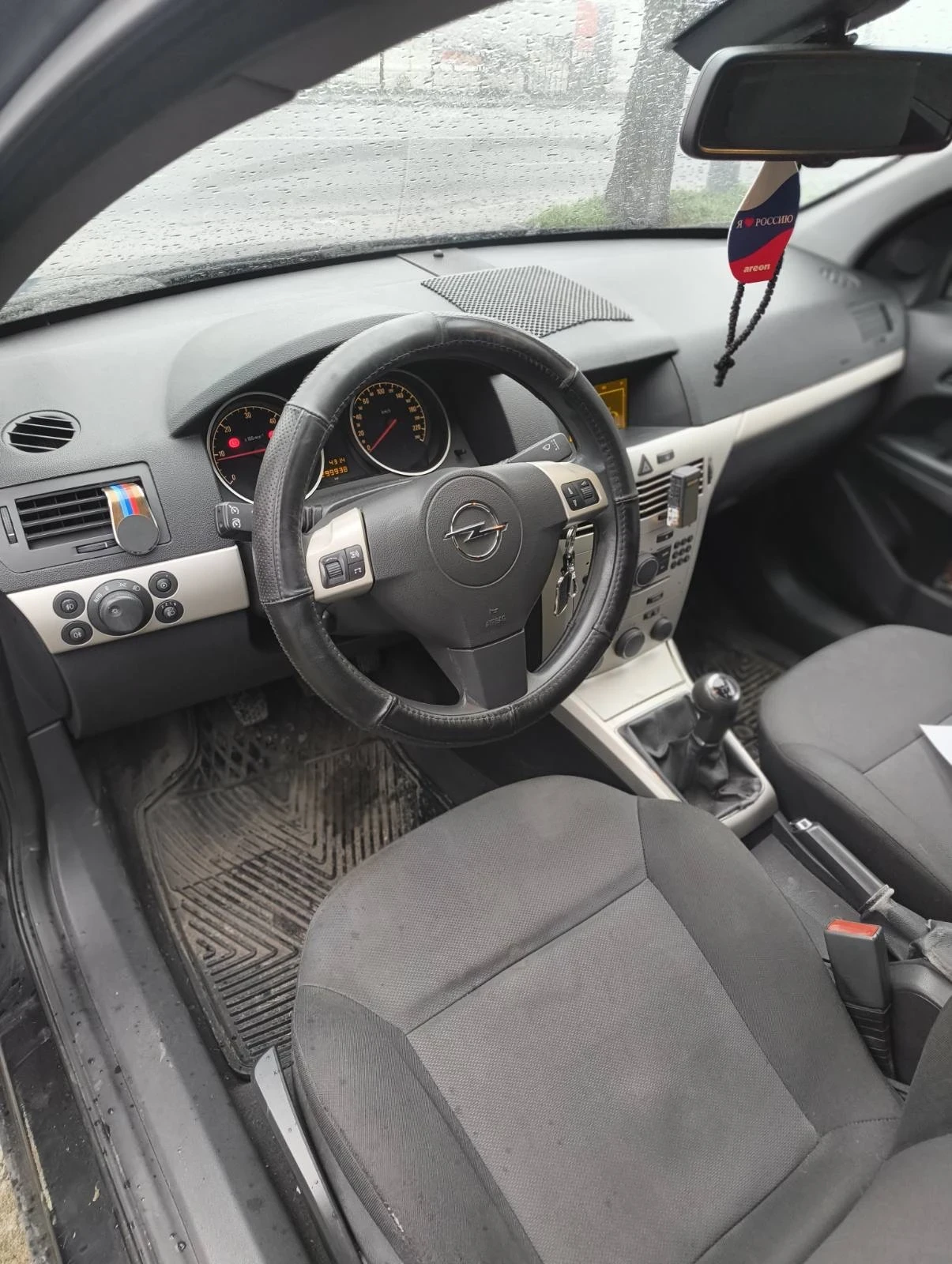 Opel Astra, снимка 4 - Автомобили и джипове - 53810357
