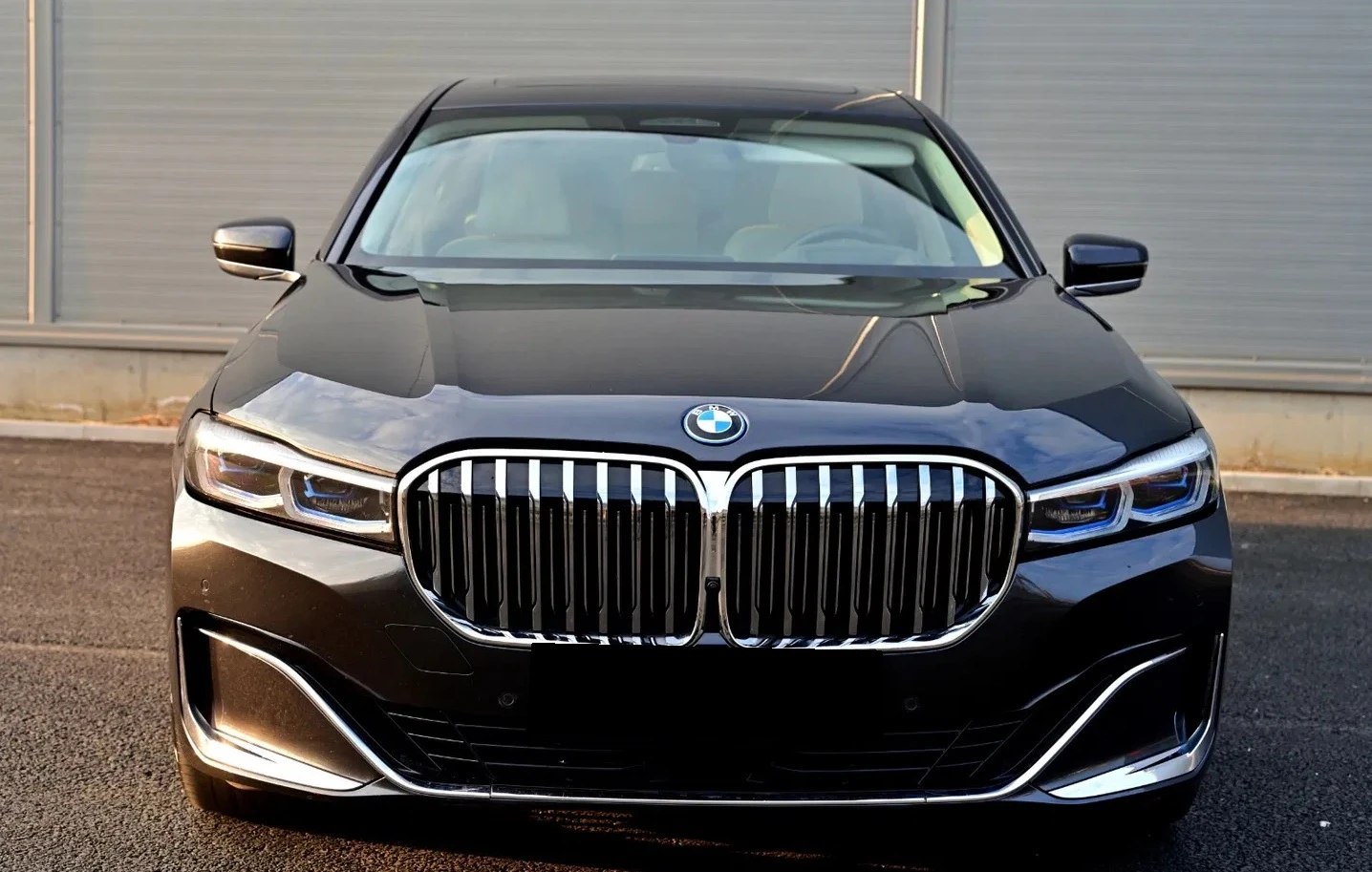 BMW 745 Le xDrive, снимка 2 - Автомобили и джипове - 53816736