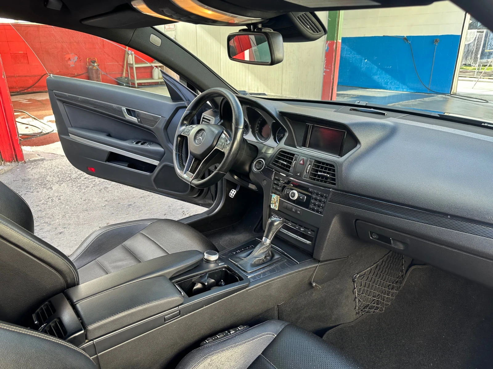 Mercedes-Benz E 350, снимка 16 - Автомобили и джипове - 53927860