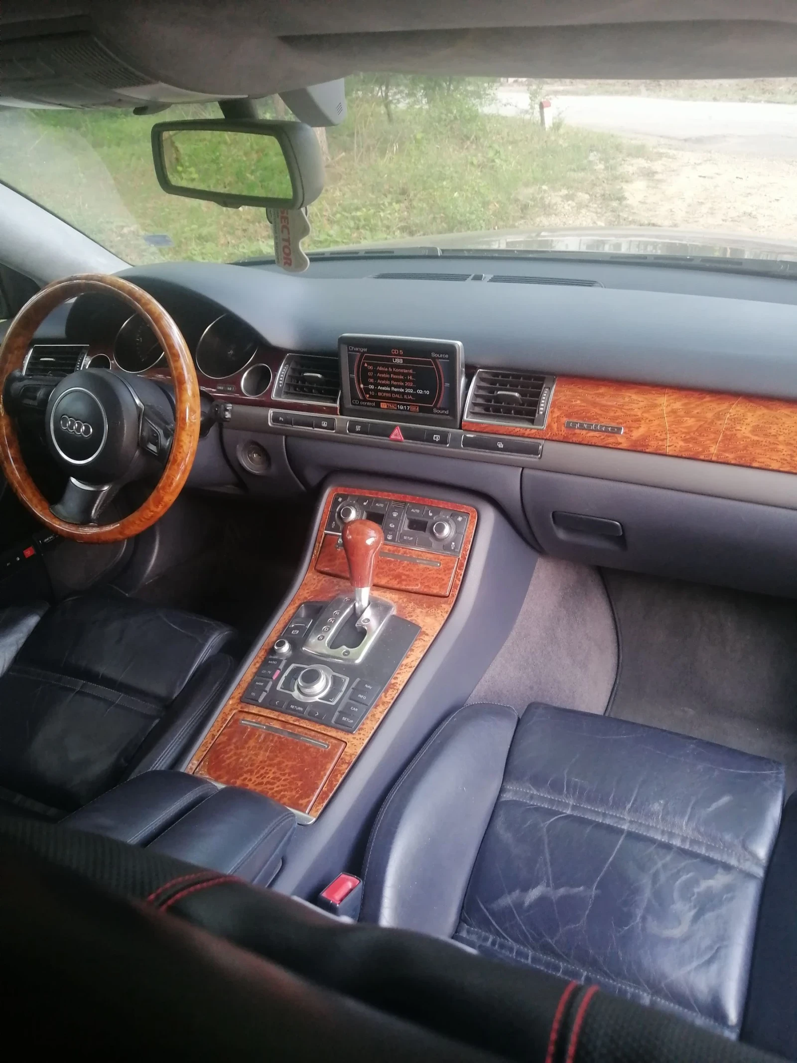 Audi A8 Д3, снимка 12 - Автомобили и джипове - 53978005