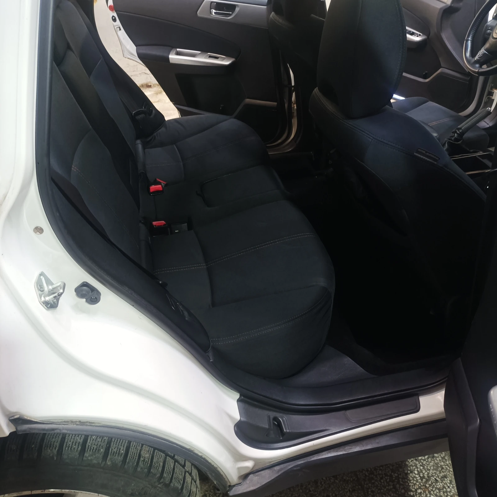 Subaru Forester, снимка 16 - Автомобили и джипове - 54099880