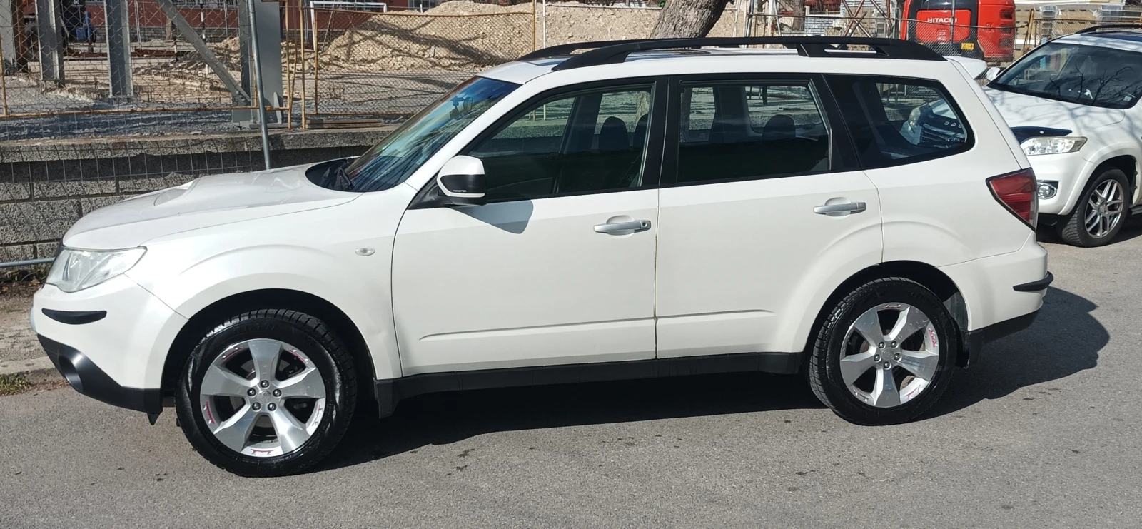 Subaru Forester, снимка 4 - Автомобили и джипове - 54099880