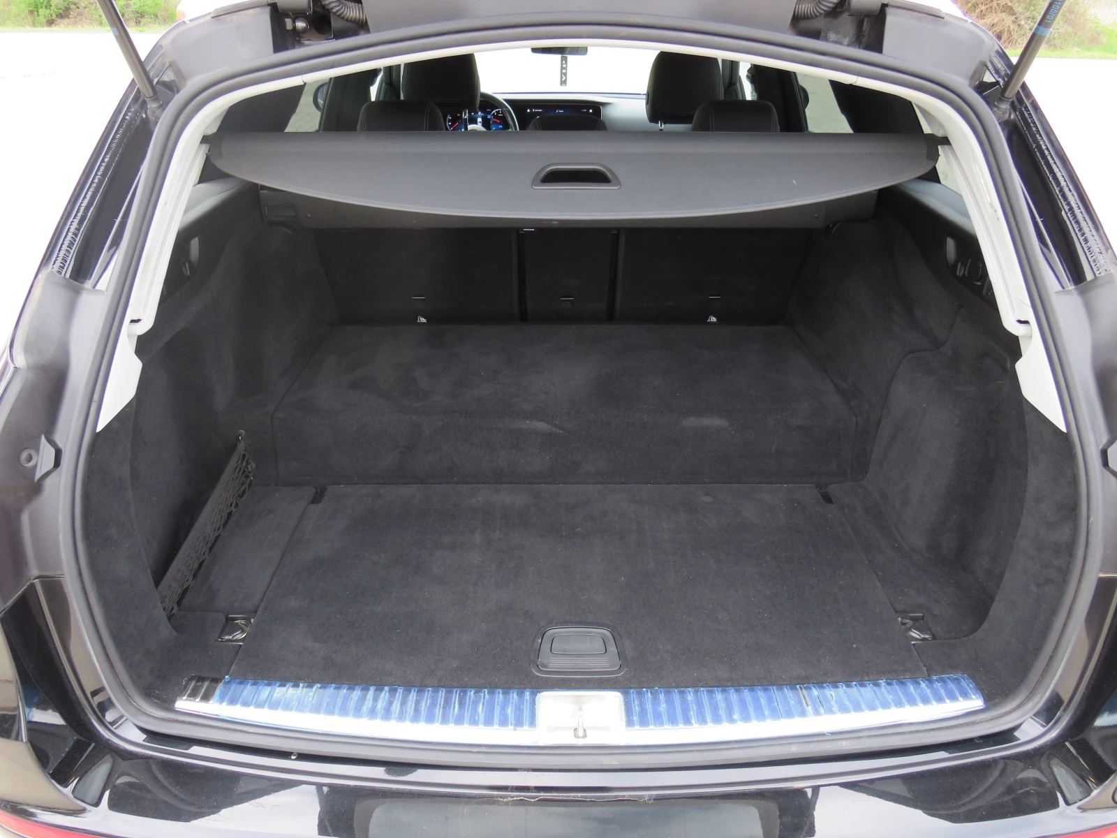 Mercedes-Benz E 300 DE HYBRID FULL LED HEAD UP , снимка 12 - Автомобили и джипове - 54134868