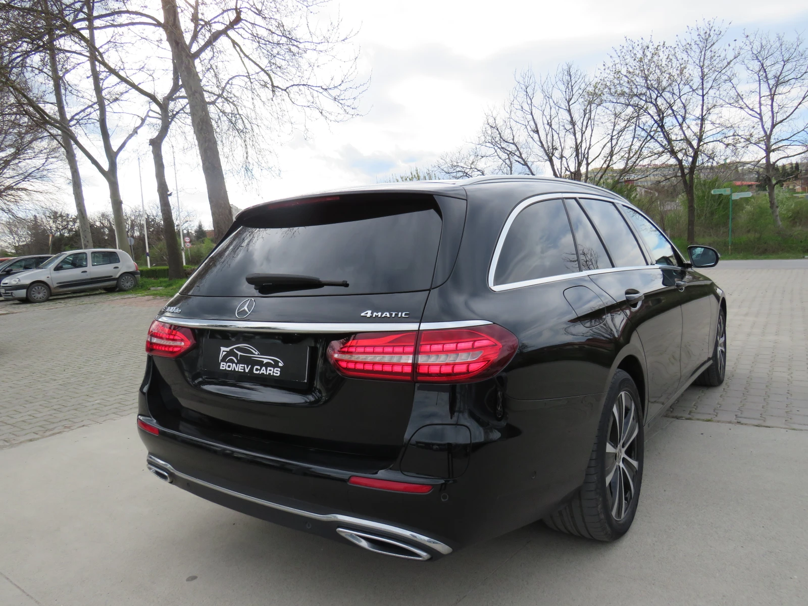 Mercedes-Benz E 300 DE HYBRID FULL LED HEAD UP , снимка 5 - Автомобили и джипове - 54134868