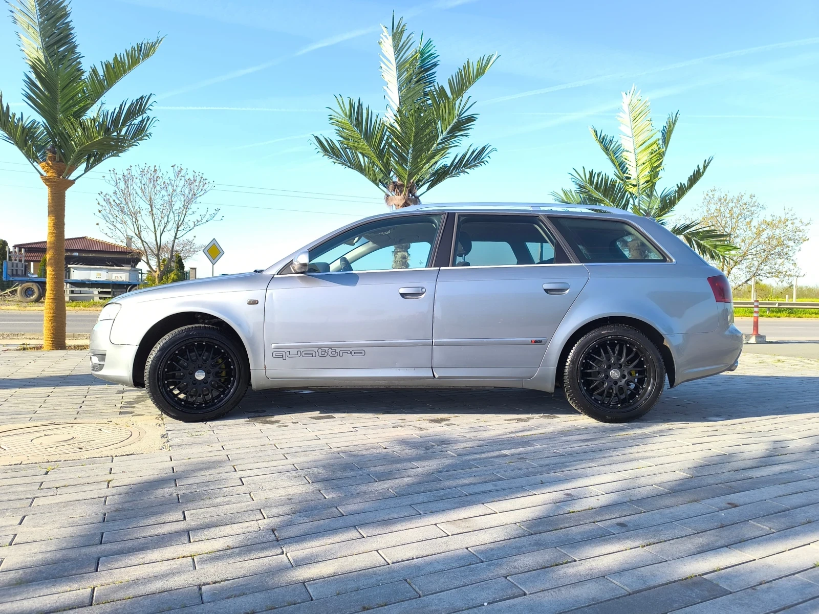 Audi A4 2.0 HDI, снимка 4 - Автомобили и джипове - 54309240