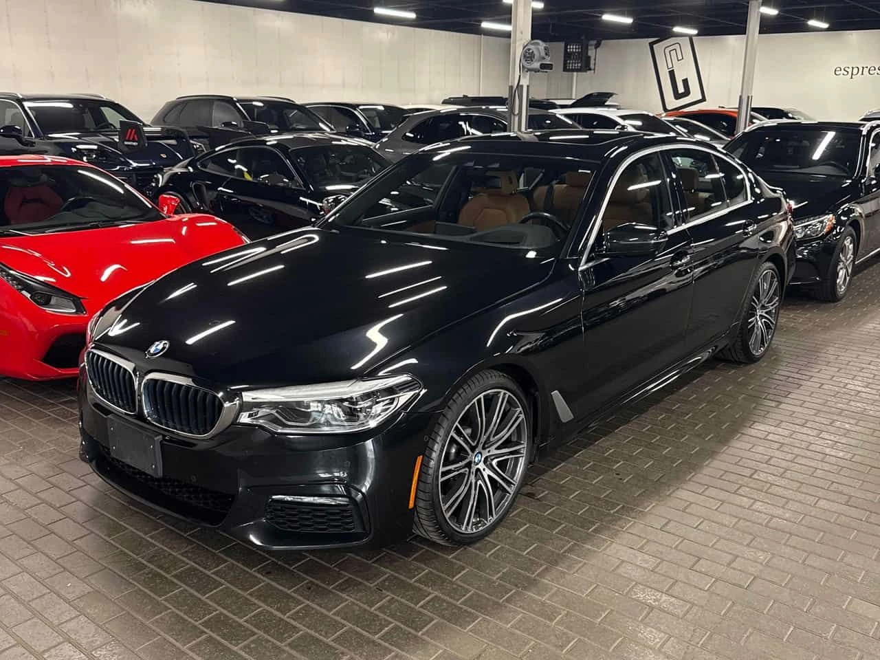 BMW 540 * xDrive * 2 КЛЮЧА * АМБИЕНТНО * 360 * ПОДГРЕВ, снимка 15 - Автомобили и джипове - 54417783