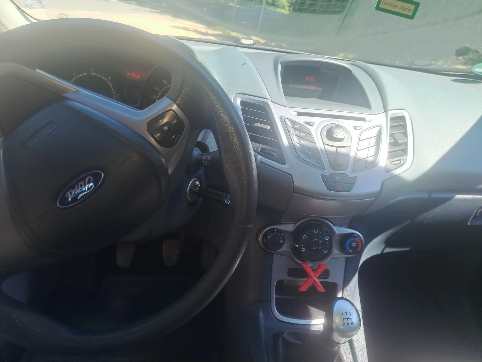 Ford Fiesta, снимка 6 - Автомобили и джипове - 54903562