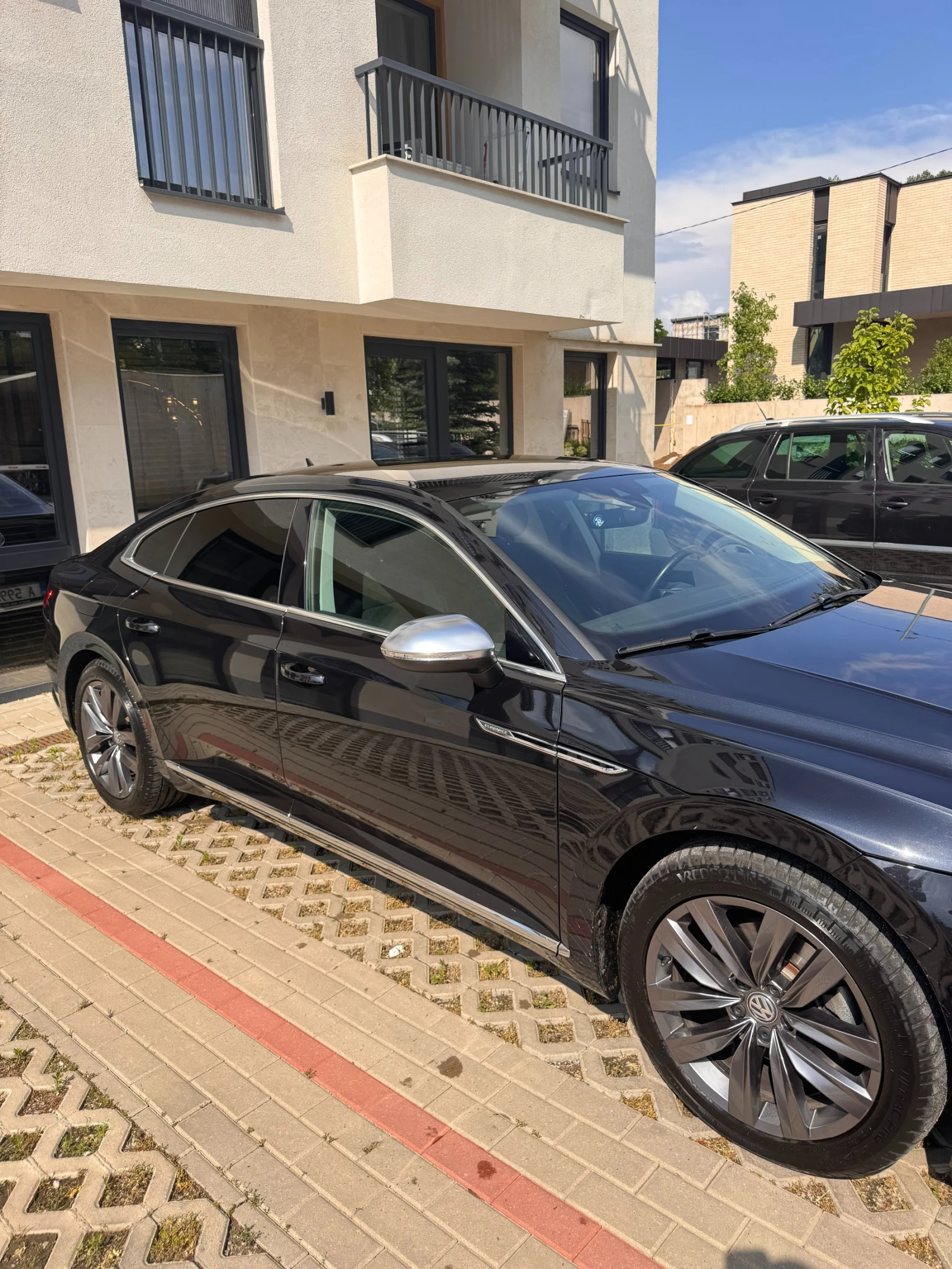 VW Arteon Elegance, снимка 5 - Автомобили и джипове - 55123766