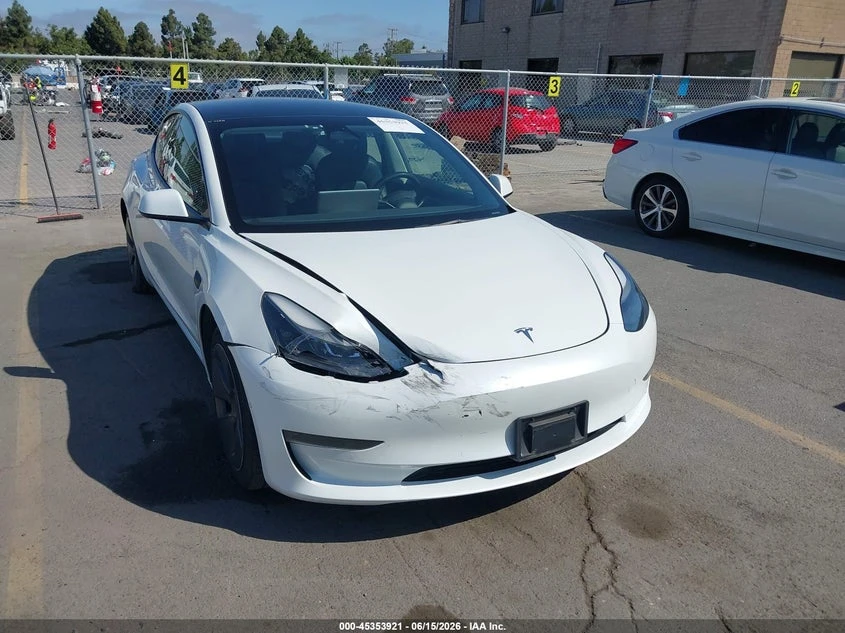 Tesla Model 3 Rear-Wheel Drive, снимка 6 - Автомобили и джипове - 55272146